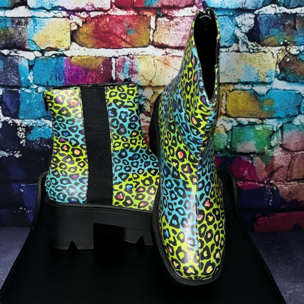 Cheetah Print Rainboots